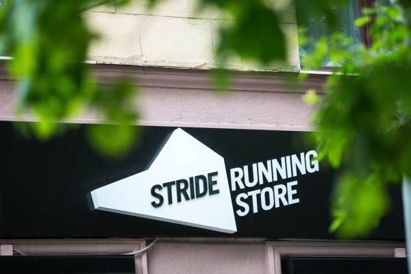 Открытие бегового магазина Stride